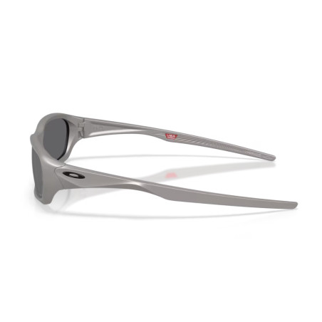 Oakley 9530 Terrraforma 05