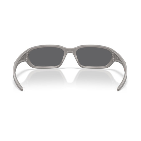 Oakley 9530 Terrraforma 05